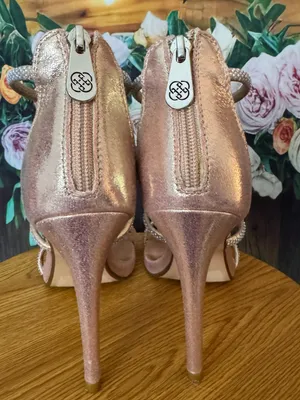 Daisy Fuentes Pink Gold Metallic Rhinestone Strap Stiletto Heels Size 8.5 Womens thumbnail 6