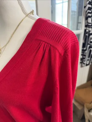ST JOHN’S BAY Lightweight Cotton Red Cardigan L Grandpa Minimalist Preppy thumbnail 2