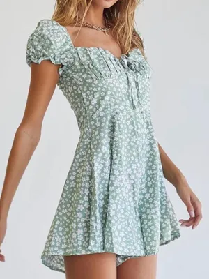 Princess Polly Green and white Floral Romper Size 10 NWT thumbnail 1