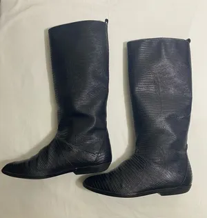 Vintage Impo Black Embossed Mid Calf Boots Women’s 6.5M Textured Reptile Look thumbnail 1