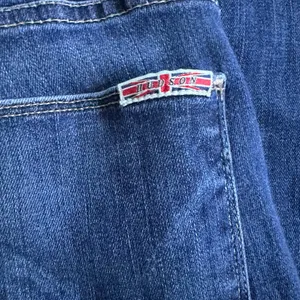 HUDSON Colette Skinny Jeans Womens Size 26 Mid Rise Stretch Dark Washed Denim thumbnail 4