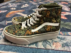 Vans green floral platform sneakers thumbnail 2