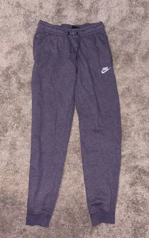 Nike Sweatpants thumbnail 1