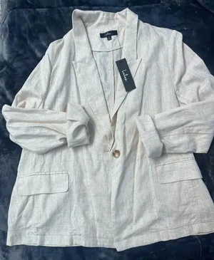 Blazer thumbnail 1