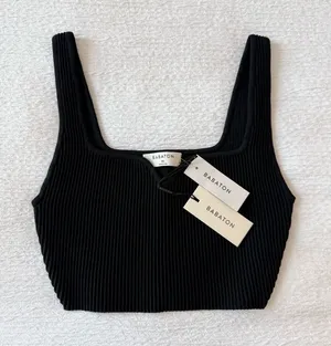NWT Aritzia Babaton Sculpt Knit Tank thumbnail 1