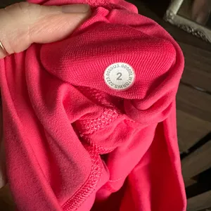 Lululemon Align High-Rise Short 6"
Lip Gloss thumbnail 4