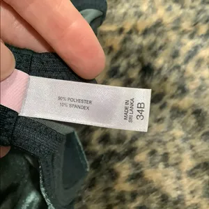 Nwot Vintage Green Velvet Bra‎ By Victorias Secret thumbnail 5
