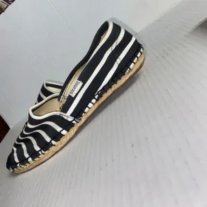 Soludos Black & White Striped Slip-On Flat Espadrilles Women's Size 5 thumbnail 6