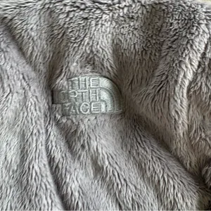 The North Face Gray Fleece Jacket thumbnail 3