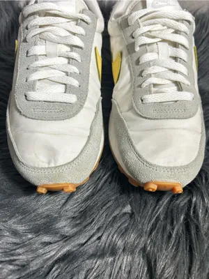 Nike Daybreak 'Summit White Saturn Gold' Classic Trainer Sneakers Size 7 thumbnail 6