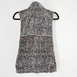 Lululemon Pack-It Vest Ace Spot Grain Black Full Zip active wear cheetah size 6 thumbnail 9