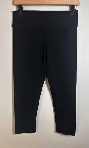 Fabletics Black Laser Cut‎ Perforated Crop Leggings Capri CS1616031 Small thumbnail 1