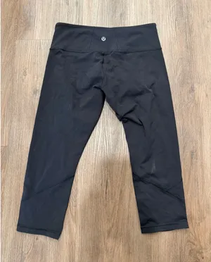 Lululemon Pace Rival Crop Black Athletic Running Leggings Size‎ 8 Mid Rise 20in thumbnail 1