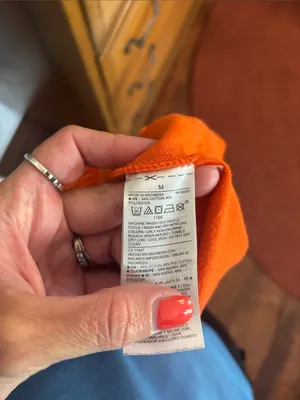 Old Navy Women's Orange Elastic-Waist Casual Shorts thumbnail 4