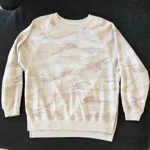 American Eagle Gray Camo Crewneck Sweater thumbnail 1