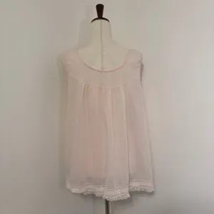 American Vintage Vintage Sleeveless Lace Trim Pale Pink Top thumbnail 3