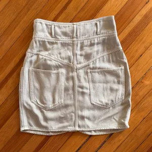 Isabel Marant Etoile Tigrane Mother of Pearl Button Front Mini Skirt in Ecru thumbnail 2