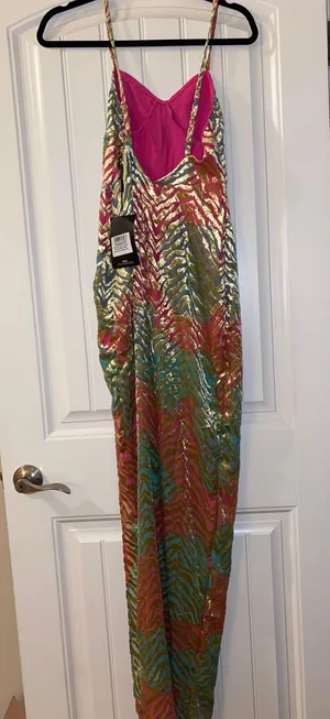 Pretty Little Thing Maxi Dress thumbnail 5