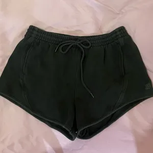 PINK Victoria's Secret sweat shorts thumbnail 1