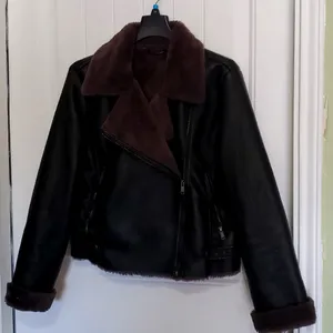 ANA FAUX LEATHER JACKETSIZE LARGE thumbnail 1
