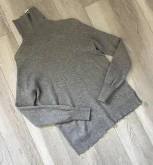 Nordstrom Cashmere Sweater turtleneck long sleeve womens Gray (small) classic thumbnail 1