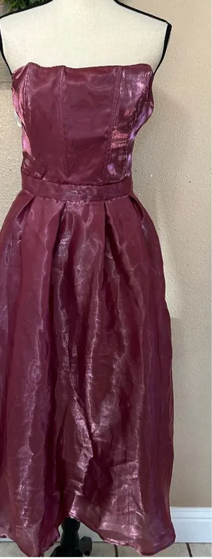 Radiant Direction Mauve Purple Strapless Midi Dress With Pockets thumbnail 1