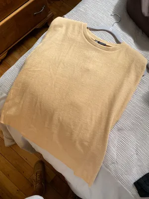 Zara Top thumbnail 1