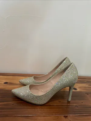 New! ADRIANNA PAPELL Platino Gold Pumps Size 8 Pointed Toe Heels Gold Sparkle thumbnail 9