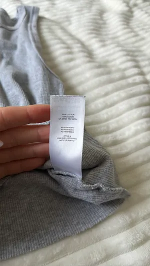 Aritzia TNA tank top thumbnail 2
