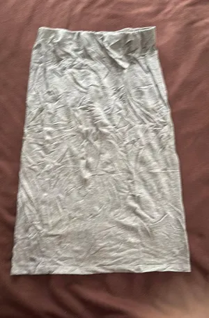 Heart & hips affordable luxury size medium skirt thumbnail 1