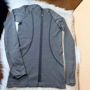 Lululemon Swiftly Tech Long Sleeve Shirt 2.0 Parallel Texture Black / White Size thumbnail 15