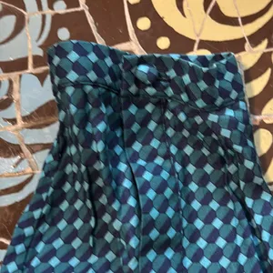 BODEN Green and Navy Printed Split thumbnail 8