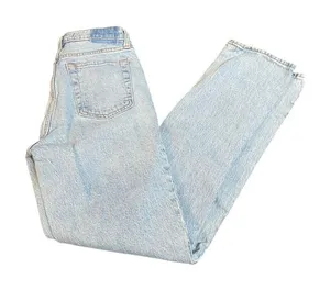 Abercrombie & Fitch Curve Love The Straight Mid Rise Jeans‎ Light Wash 24 00R thumbnail 1