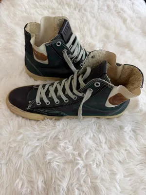 Golden Goose V-Star 1 thumbnail 4