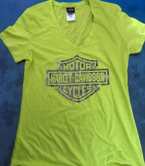 Harley Davidson Neon Green V Neck Tee Size M NWOT Biker Shirt New Graphic Style thumbnail 1