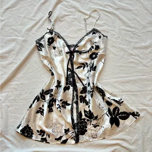 victoria’s secret black and white floral flower and leaf design vest slip dress thumbnail 1