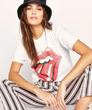 Daydreamer Rolling Stones 89 Weekend Tee Vintage White Graphic T-Shirt Small thumbnail 1