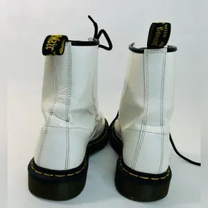 Dr. Martens Women’s 1460 Boot in White Patent Leather size 39 EU / 8 US thumbnail 5