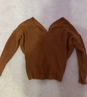 SheIn Twist Back Sweater thumbnail 1