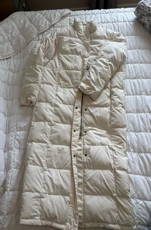 L.L.Bean White parka thumbnail 1