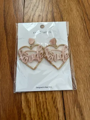 NWT Heart BRIDE Earrings Bridal Pink thumbnail 3