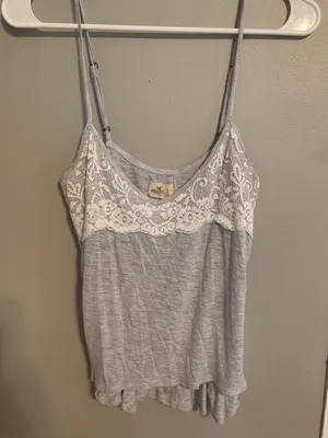 Hollister Tank thumbnail 3
