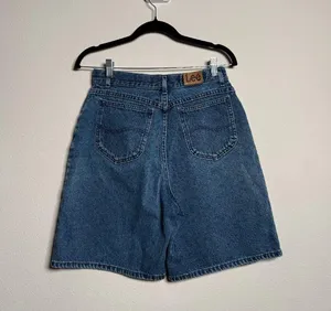 Vintage 90s Lee High-Waisted Denim Shorts thumbnail 3