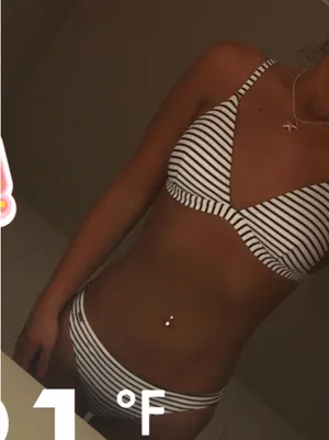 Hollister striped bikini set thumbnail 5