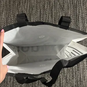 Lululemon reusable tote bag thumbnail 3