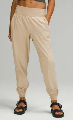 Lululemon Sun Setter Jogger‎ 12 thumbnail 1