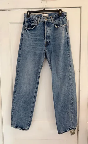 ZARA High-Rise Jeans thumbnail 1