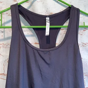 Fabletics Shirt Womens Medium Black Phoenix Lite Racerback Tank Top Athletic thumbnail 2