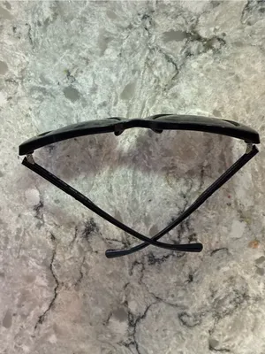 Armani Exchange Black Oversized Women's Sunglasses thumbnail 9