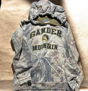 Guide Series Small Gander Mountain camo hoodie - green and brown streetwear sweatshirt #camo #305 thumbnail 1